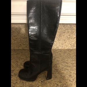 Size 9 boots, croc print